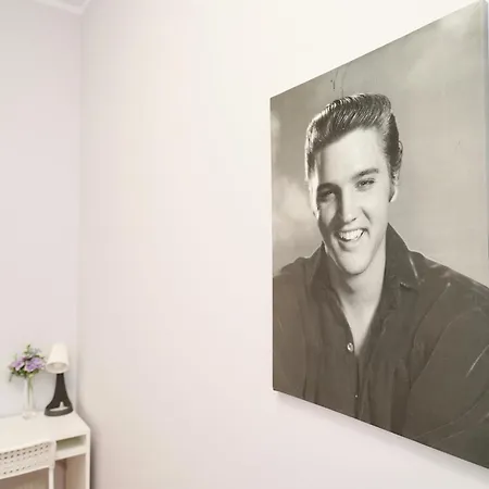 Kwatera prywatna Mmrent Elvis *